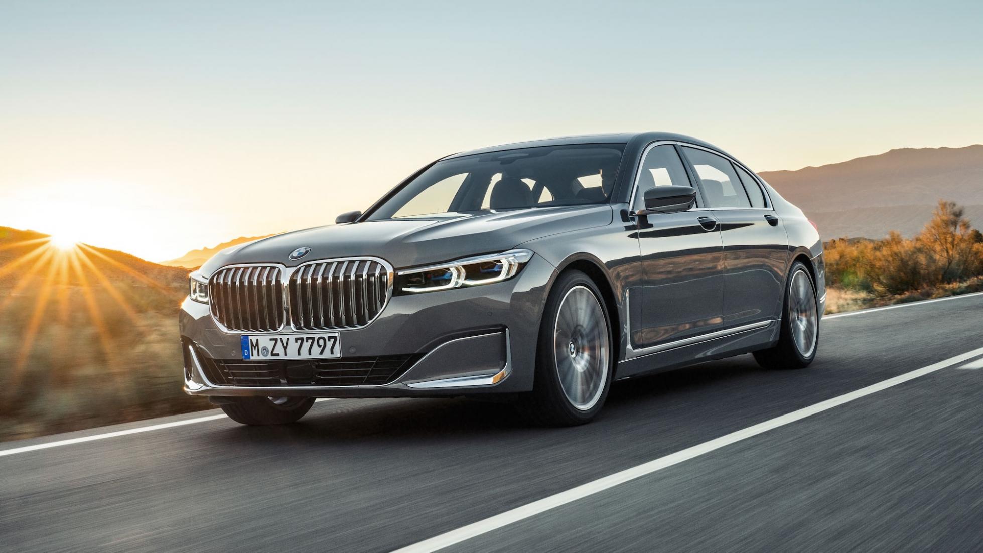 مقایسه BMW سری 3 و سری 5 از نظر هزینه نگهداری